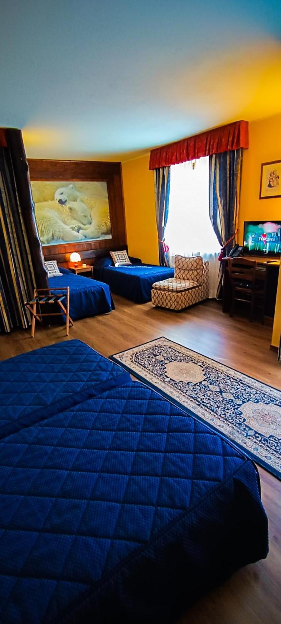 Hotel Edelweiss & Spa Чезана-Торинезе Экстерьер фото